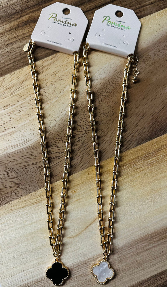 Quatrefoil Gold Chain Necklace